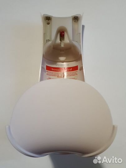 Автоматический освежитель воздуха (Air Wick)