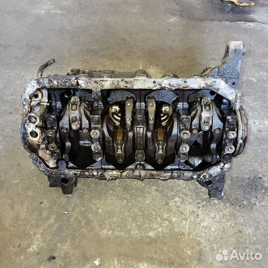 Шорт-блок Mazda Demio DW3W B3 1999