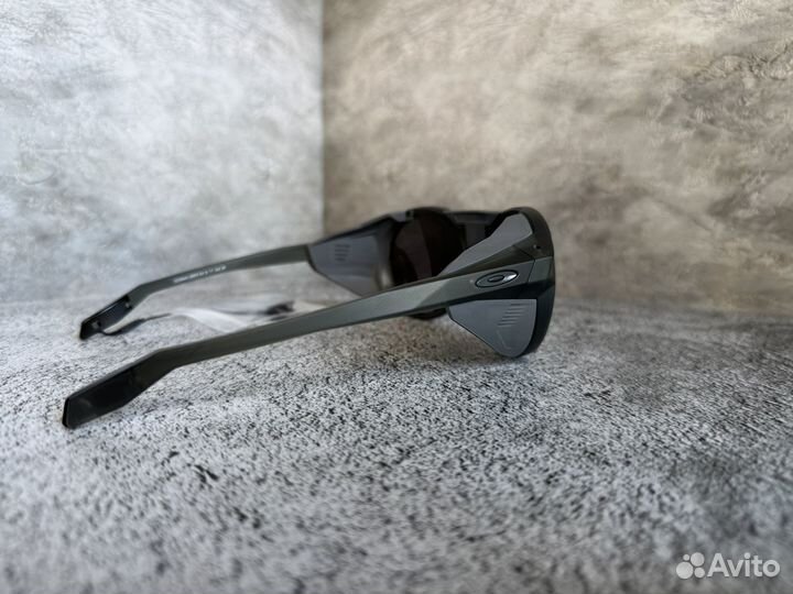 Оригинал Oakley Clifden Matte Olive Polarized