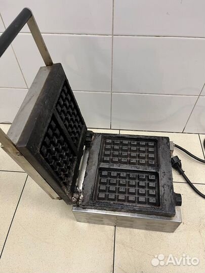 Вафельница