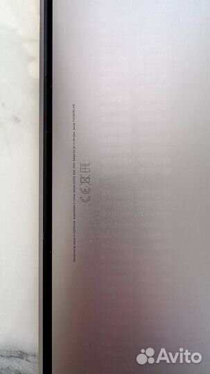 Macbook pro 13 2019 touch bar