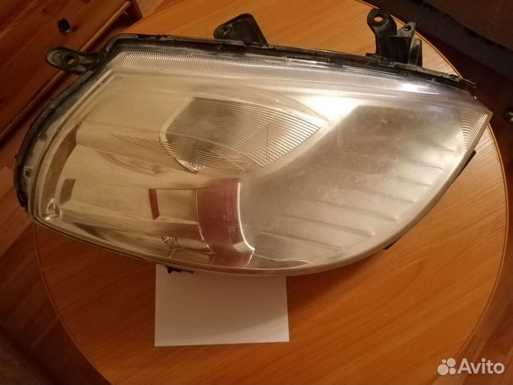 Фара правая передняя Nissan tiida