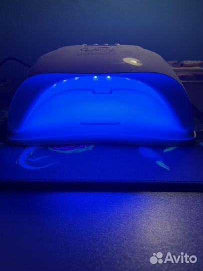 Лампа для ногтей