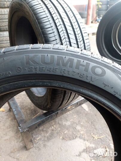 Kumho Solus TA51 215/45 R17 91V