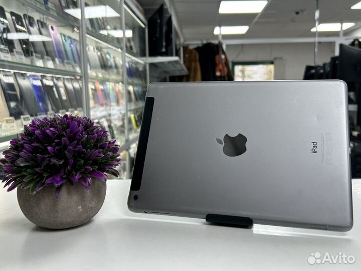Планшет iPad Air 1 32 GB LTE