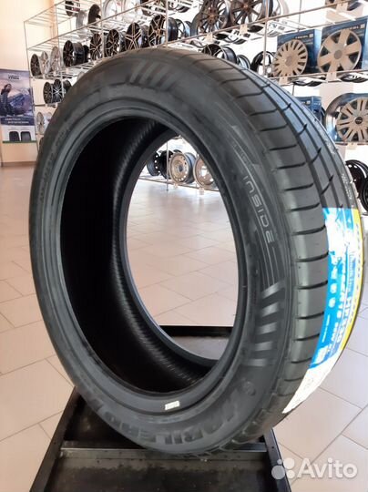 Habilead HF330 235/45 R18 98W