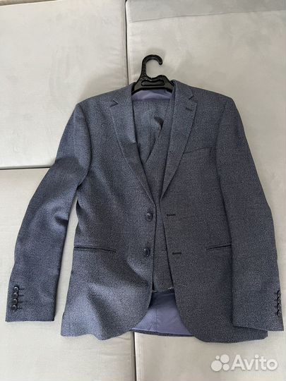 Мужской свадебный костюм