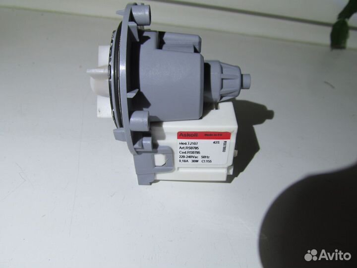 Насос Indesit iwsb 5058