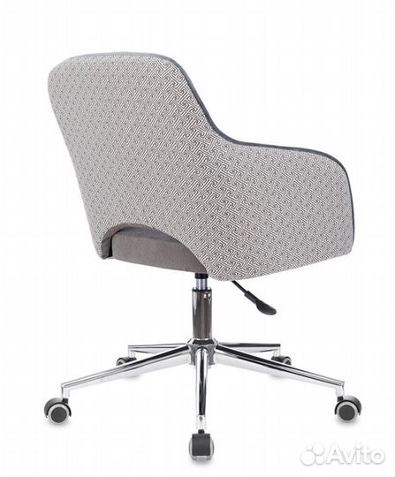 Компьютерное кресло новое