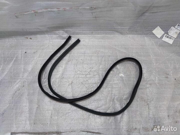 Уплотнительный резинки дверей Nissan note