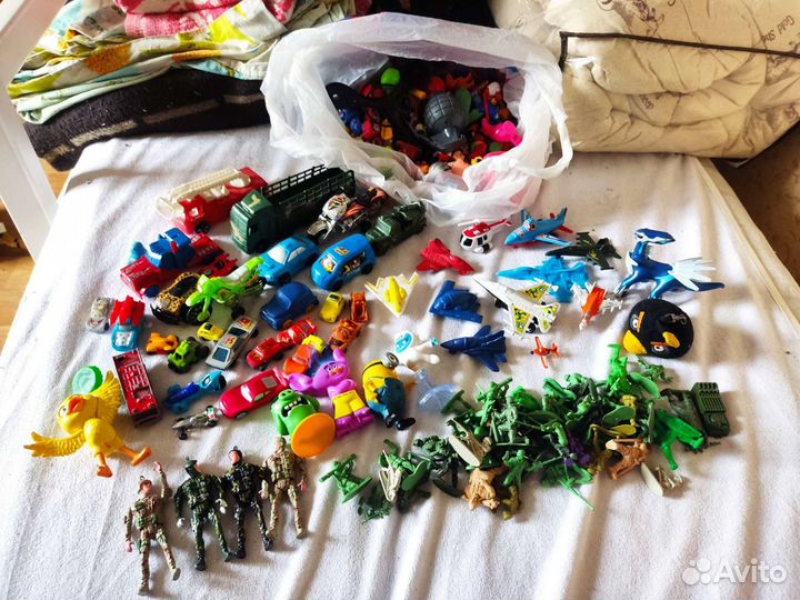 Игрушки для мальчика 3-10 лет пакетом
