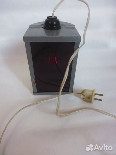 Фотоаппарат, объектив Industar-50-2, лампы