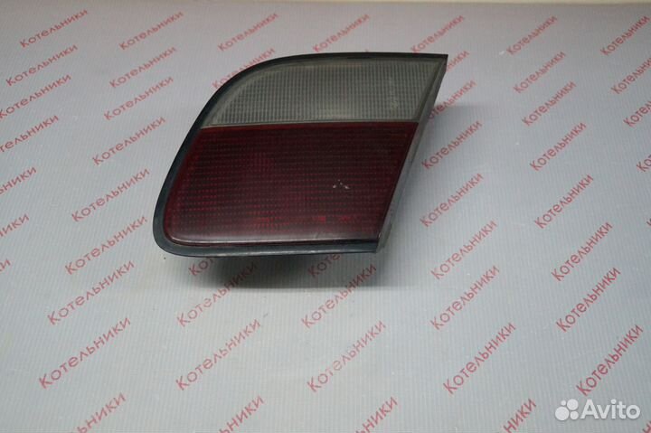 Nissan 26550-0N029 Фонарь задний правый