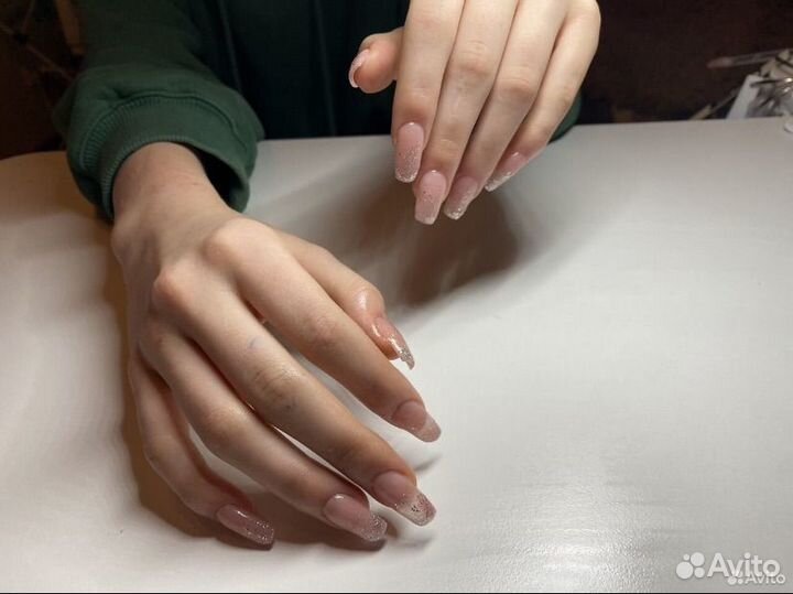 Маникюр, наращивание ногтей