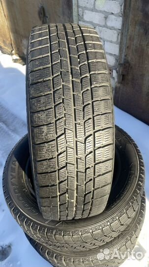 Goodyear Ice Navi 6 215/60 R17