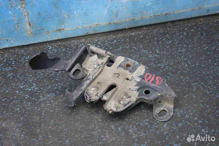 Замок капота Nissan Almera Classic (Ниссан Альмера