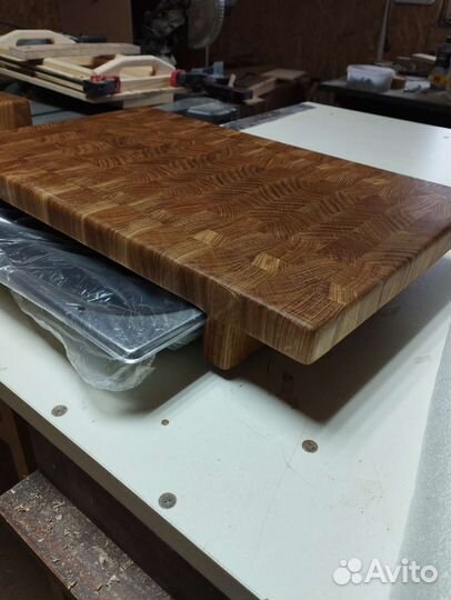 Большая торцевая разделочная доска с гастроёмкостю