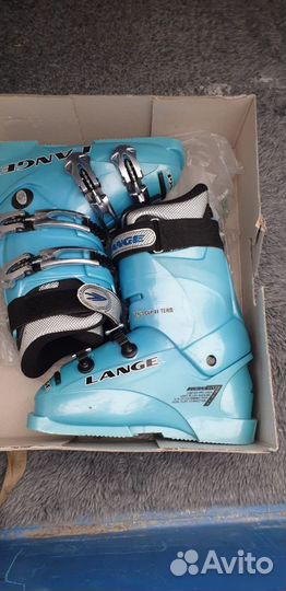 Горнолыжные ботинки