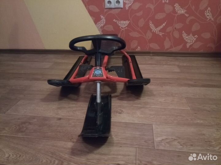 Детский снегокат