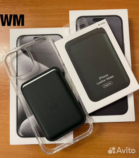 Прозрачный Чехол на iPhone 15 pro max с анимацией