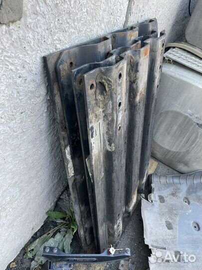 Проставка под седельное сцепное устройство