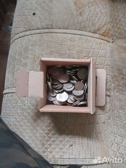 1 и 5 копеек есть 10 копеек