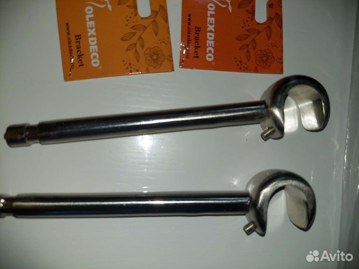 Крепление для карниза