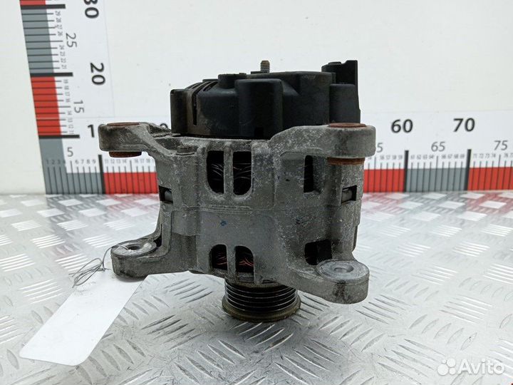 Генератор для Dacia Logan 1 8200810621