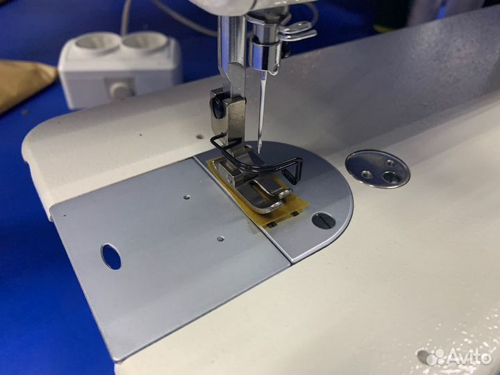 Прямострочная машина Juki DDL-8700 (Япония)