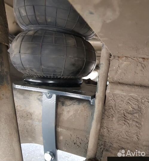 Пневмоподвеска Mercedes-Benz Atego задняя ось