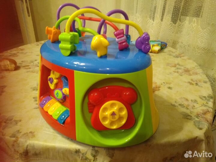 Развивающая музыкальная игрушка