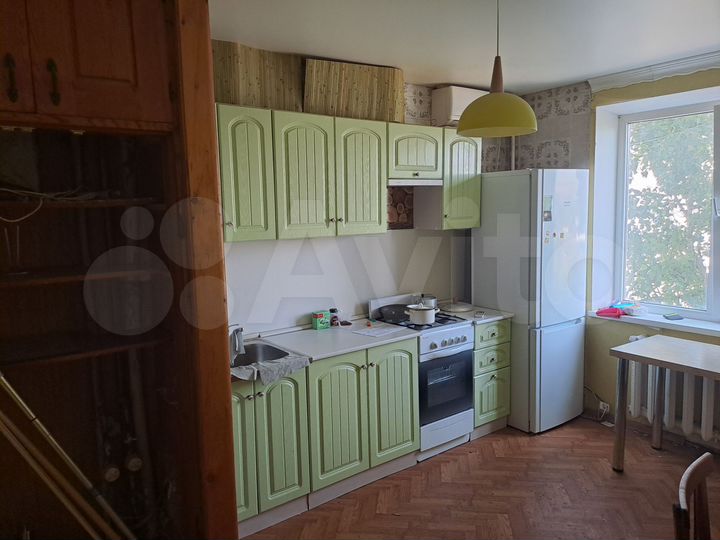3-к. квартира, 64 м², 4/9 эт.