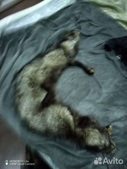 Меховой воротник чернобурка