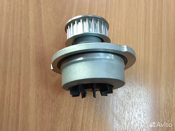 Помпа WP1843 на Opel Astra