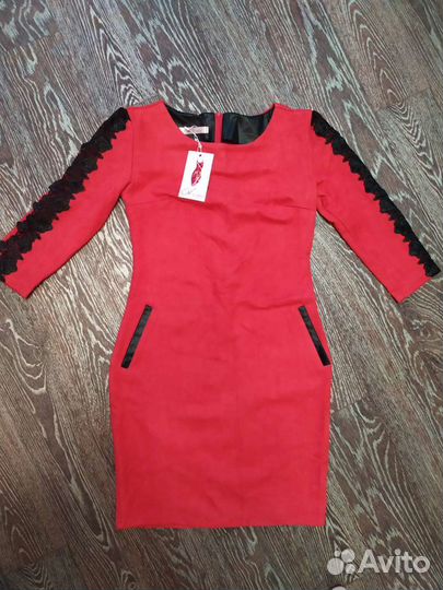 Платья новые женские