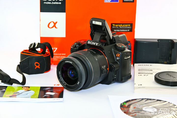 Sony A37 16.2MP цифрозеркалка Kit DT SAM II 18-55