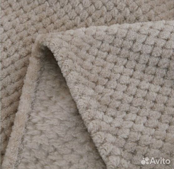 Плед однотонный плотный