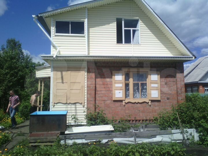 Дача 50 м² на участке 5 сот.