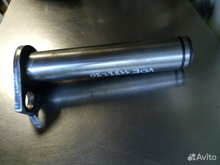 VOE 11888280 Палец для volvo BL71