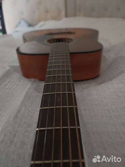 Акустическая гитара Yamaha fg800