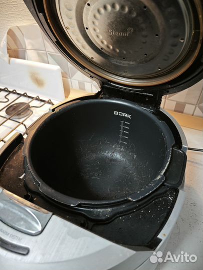 Мультиварка bork u 800