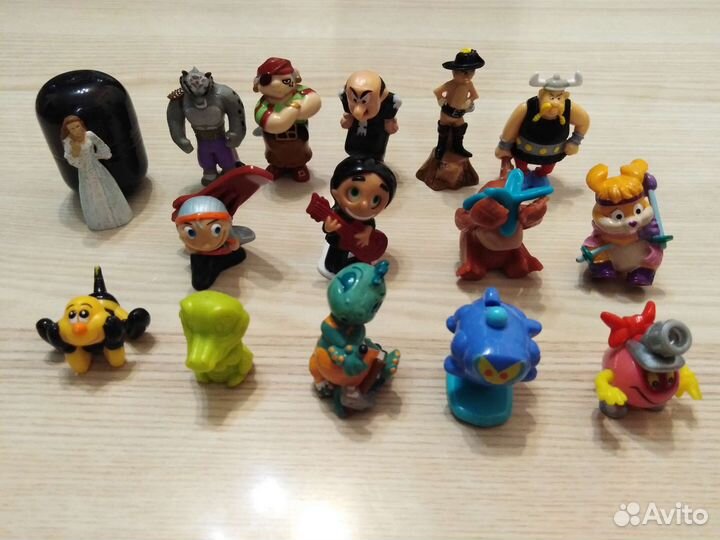 Коллекция игрушек Киндер-сюрприз (с начала 90-х)