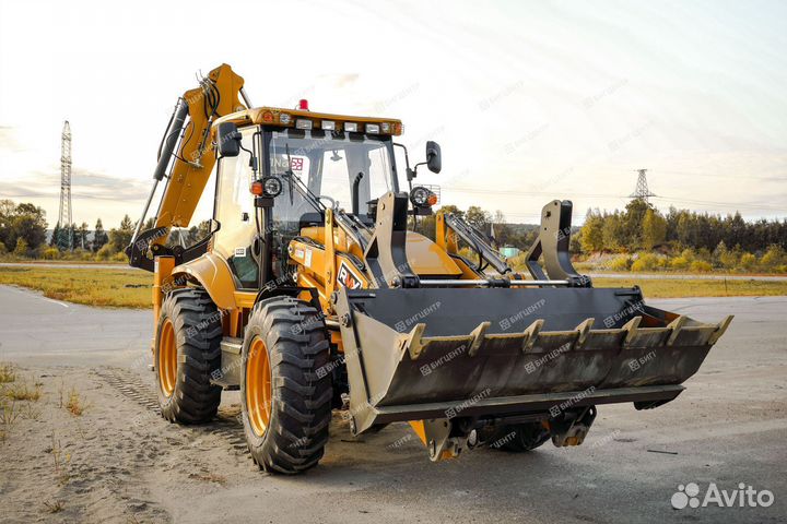 Экскаватор-погрузчик Runmax SE460TS, 2023