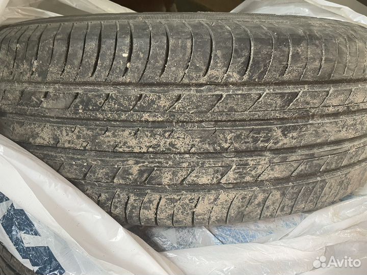 Yokohama Geolandar G98 225/65 R17 102V