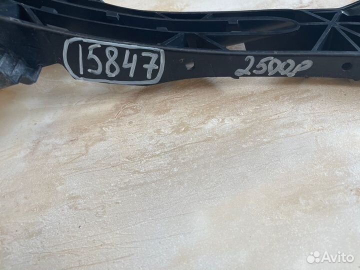 Кронштейн бампера задний левый Mercedes C 238 E