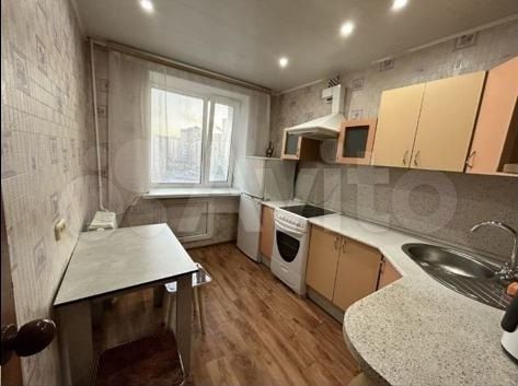2-к. квартира, 46 м², 6/10 эт.