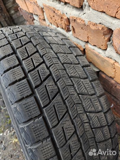 Dunlop Winter Maxx SJ8 235/55 R20 102R