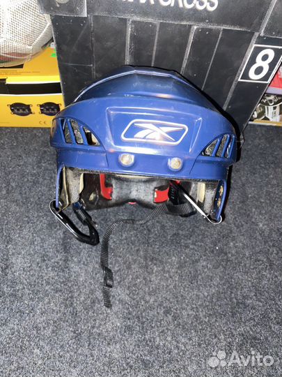 Шлем хоккейный reebok