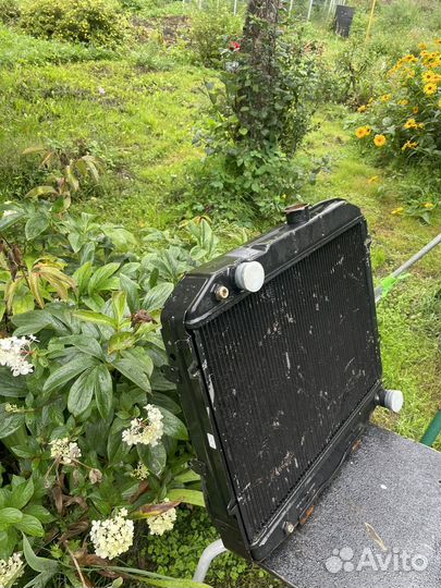 Радиатор охлаждения на УАЗ