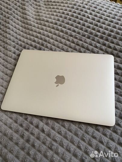 Apple MacBook air 13 2020
